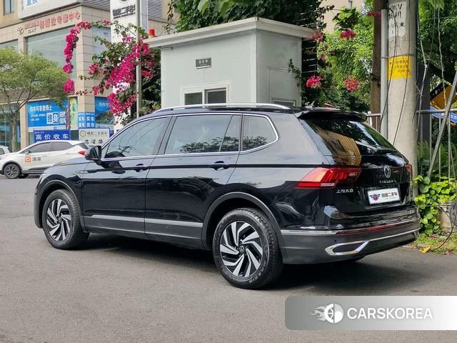 Volkswagen Tiguan L 2023 Черный из Китая, фото 6