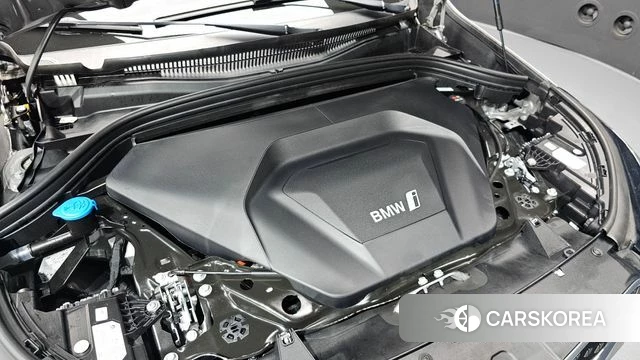 BMW iX1 (U11) id 4560404 из Кореи 31