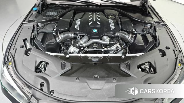 BMW 8 Series (G15) id 4791803 из Кореи 34