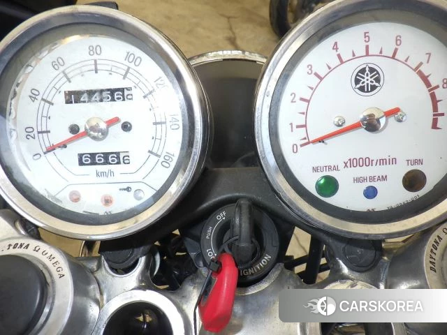Yamaha SR400 id 4183220 из Японии 22