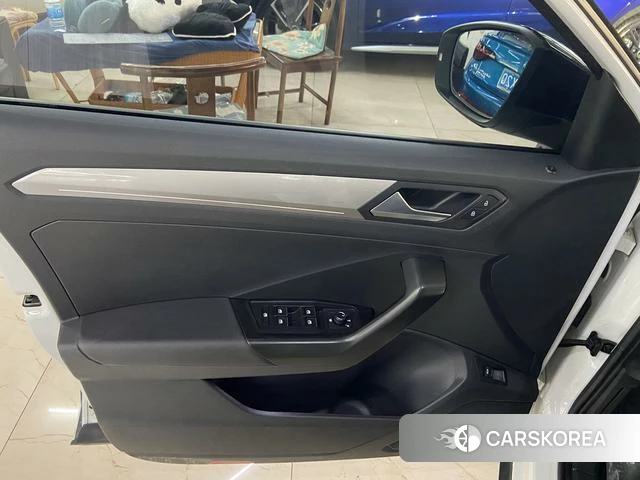 Volkswagen Exploring songs id 4365725 из Китая 21