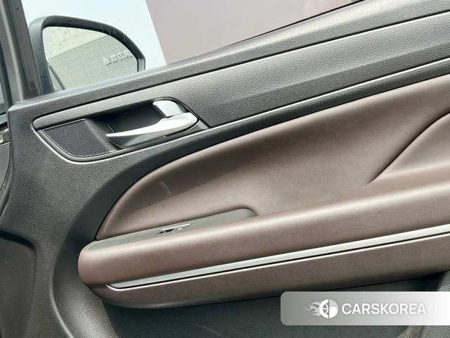 GAC Trumpchi Trumpchi M6 2019 Серебристо-серый из Китая, фото 6