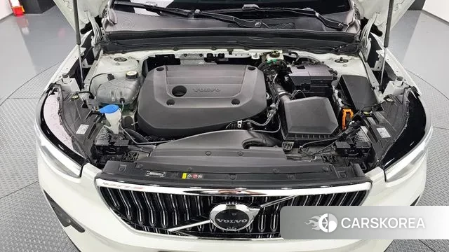 Volvo XC40 id 3347386 из Кореи 16