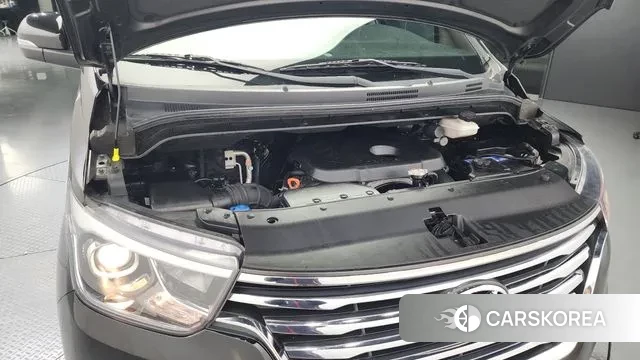 Hyundai The New Grand Starex id 3024435 из Кореи 16