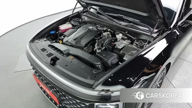 Hyundai Grandeur (GN7) id 3027091 из Кореи 16