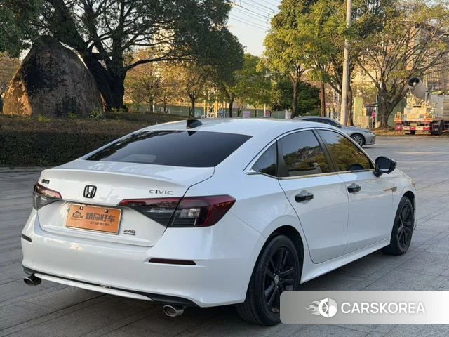 Honda Civic id 3857235 из Китая 11