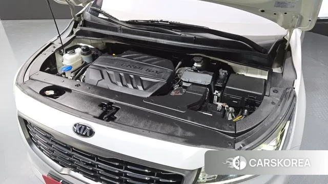 Kia The New Carnival id 2510147 из Кореи 16