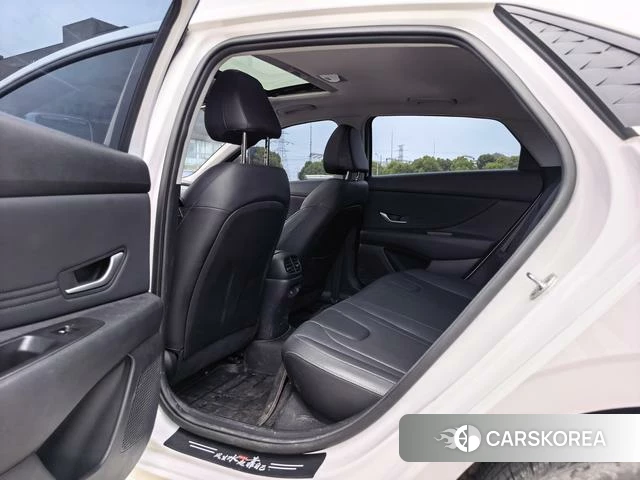 Hyundai Elantra id 4359141 из Китая 11