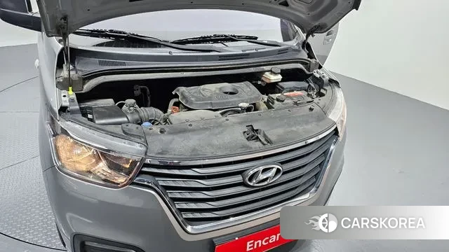 Hyundai The New Grand Starex id 3357159 из Кореи 16