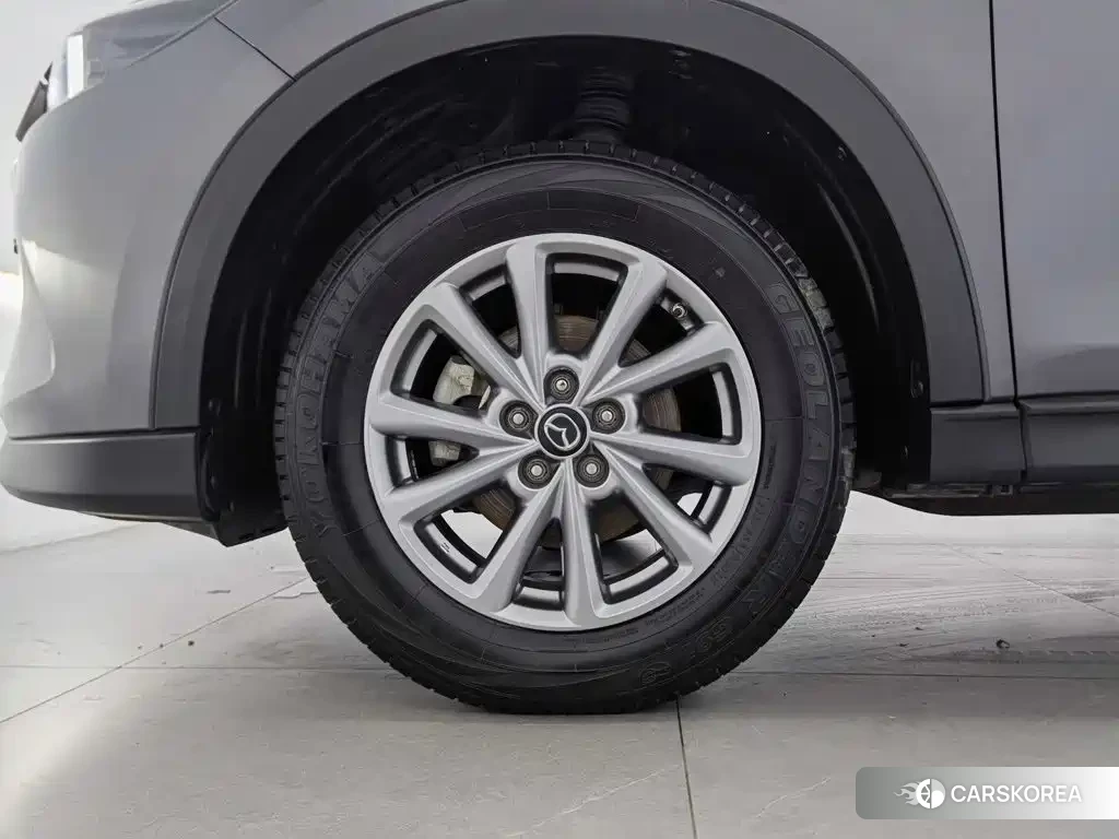 Mazda CX-5 id 4680617 из Китая 20