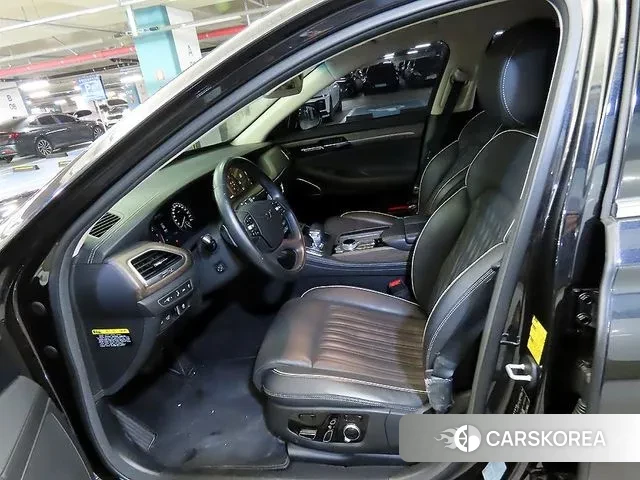 Genesis G90 id 3778877 из Кореи 16