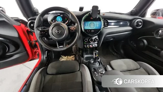 Mini Cooper S id 3405738 из Кореи 16