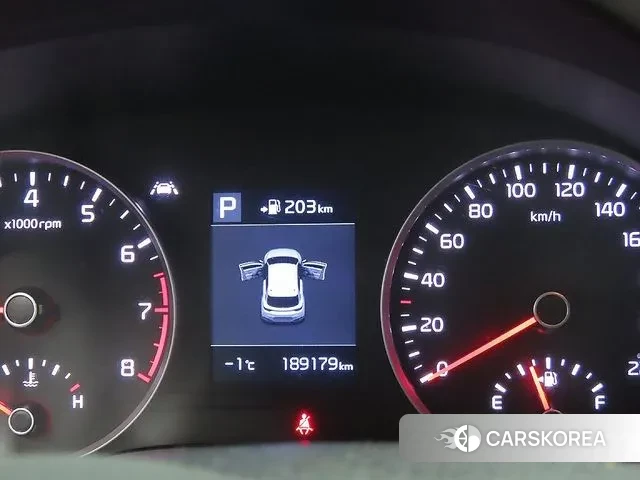 Kia Stonic id 3602394 из Кореи 16