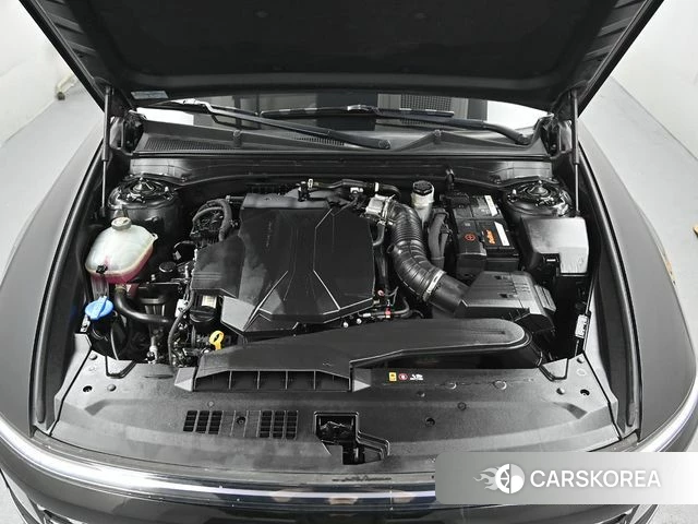 Hyundai Grandeur (GN7) id 4178326 из Кореи 16