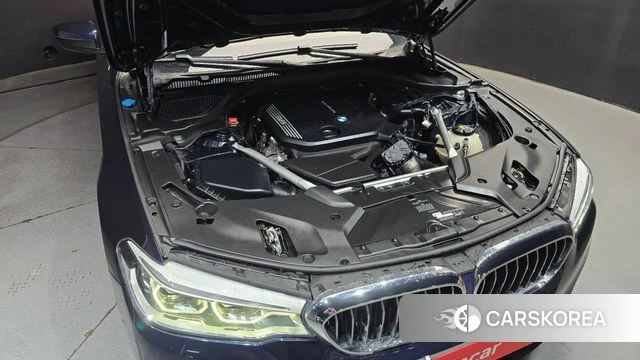 BMW 5 Series (G30) id 4350902 из Кореи 26