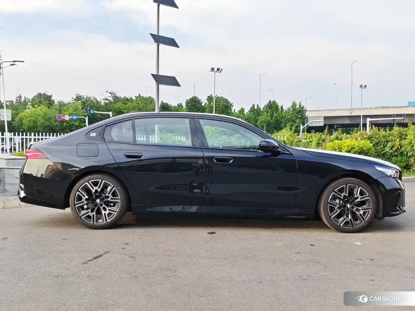 BMW 5 series id 4577524 из Китая 17