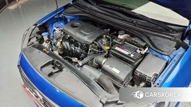 Hyundai Avante AD id 3429606 из Кореи 16