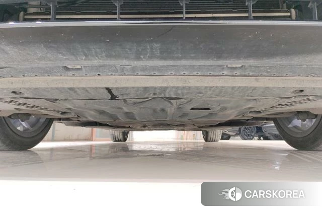 Audi A6L id 4211623 из Китая 13