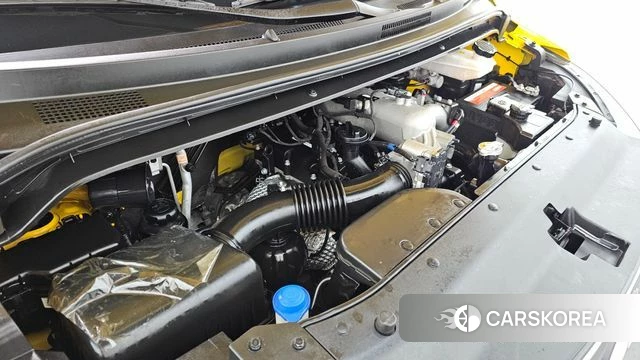 Hyundai The New Grand Starex id 3872851 из Кореи 16