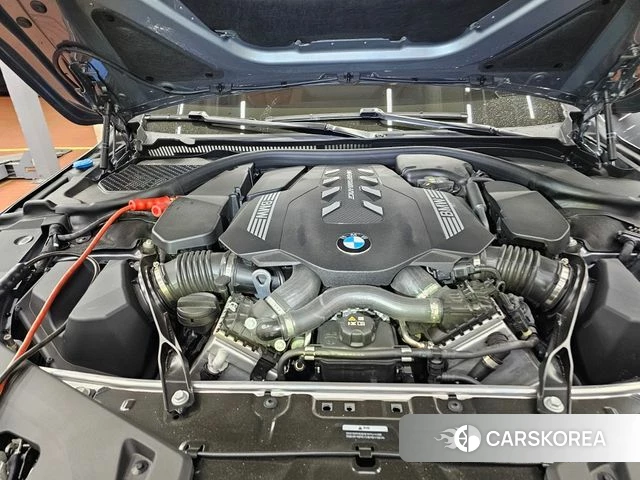 BMW 8 Series (G15) id 3909235 из Кореи 7