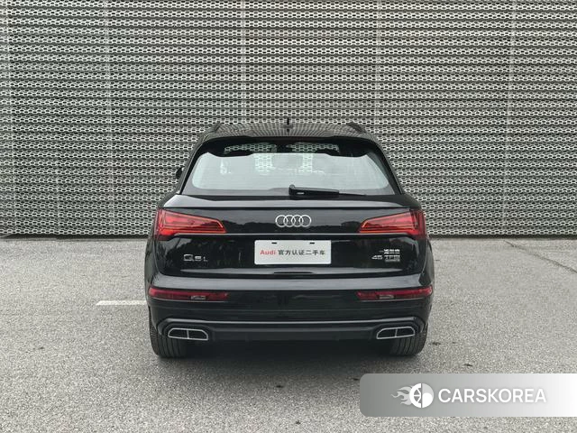 Audi Q5L 2025 Черный из Китая, фото 6