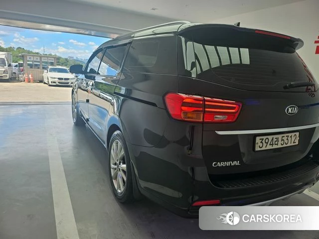 Kia The New Carnival id 3861435 из Кореи 16