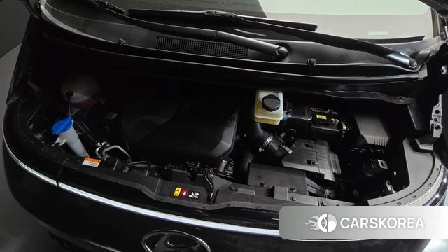 Hyundai Staria id 3953380 из Кореи 16