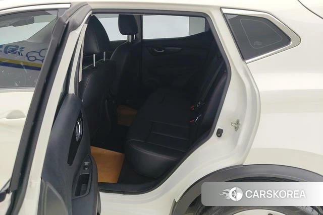 Nissan Qashqai id 3913646 из Китая 13