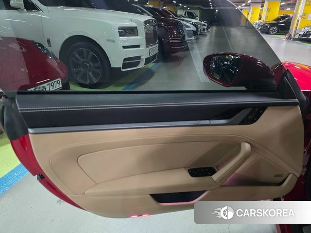 Porsche 911(992) id 4453375 из Кореи 16