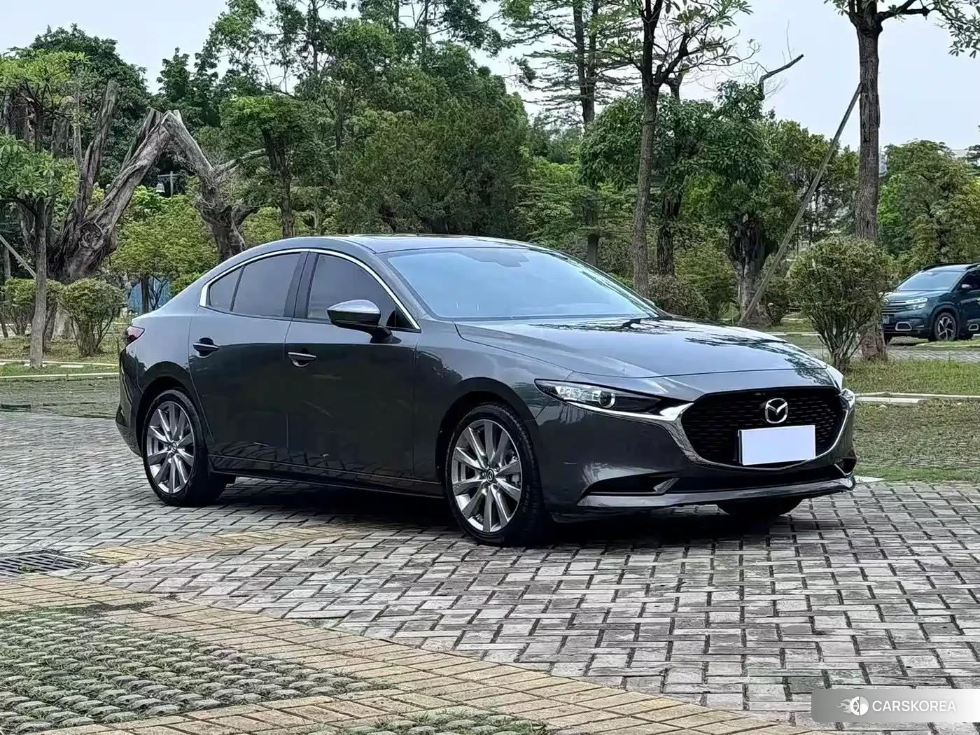 Mazda 3 id 4576498 из Китая 14