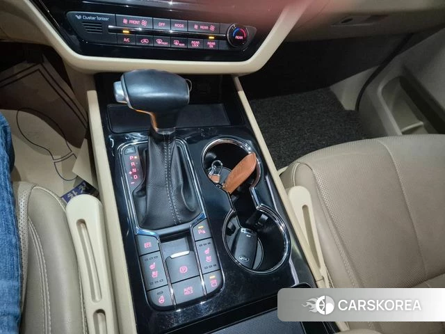 Kia The New Carnival id 3899950 из Кореи 16