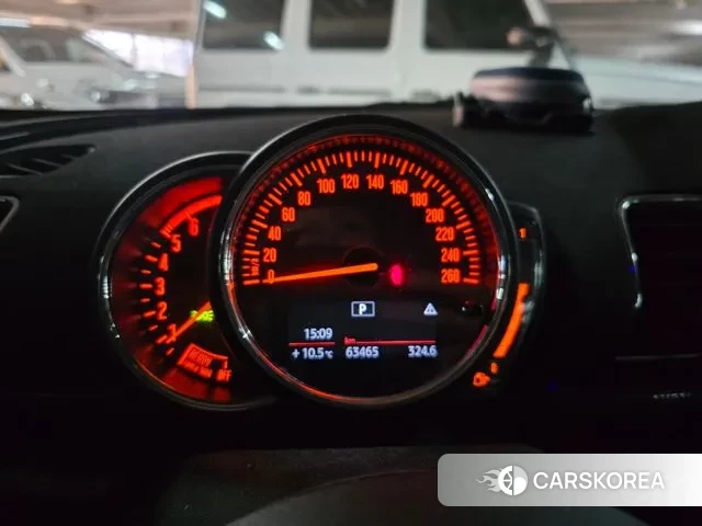 Mini Cooper D Clubman 2020 Красный из Кореи, фото 6