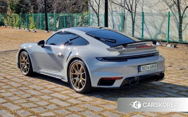 Porsche 911(992) id 3561972 из Кореи 16