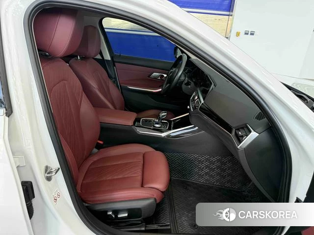 BMW 3 series id 4342235 из Китая 17