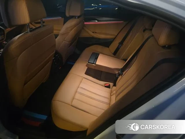 BMW 5 Series (G30) 2022 Белый из Кореи, фото 6