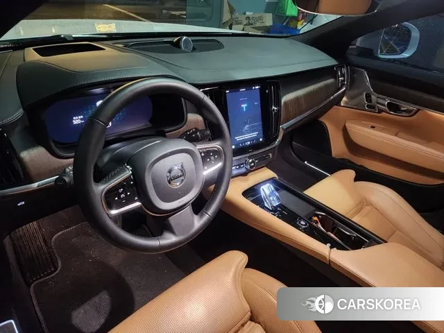 Volvo V90 Cross-Country id 3042793 из Кореи 7
