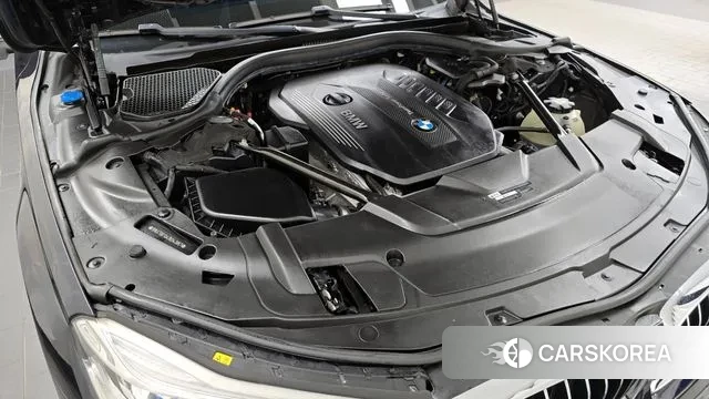 BMW 7 Series (G11) id 3139998 из Кореи 16