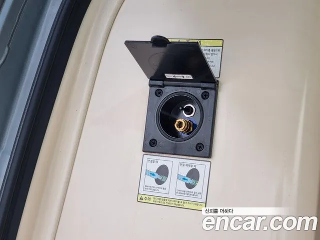 Hyundai The New Grand Starex id 2661558 из Кореи 16