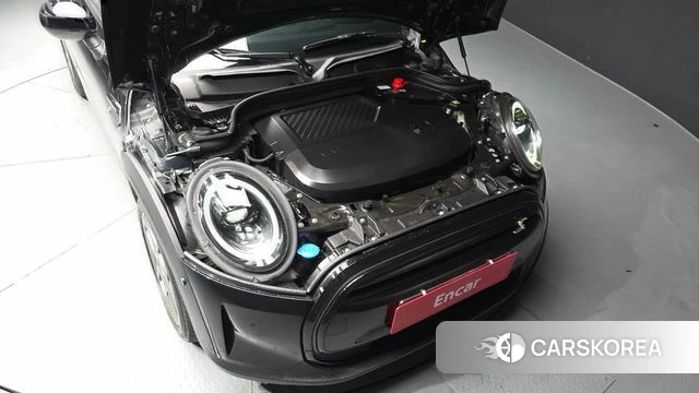 Mini Cooper Electric id 4350018 из Кореи 16