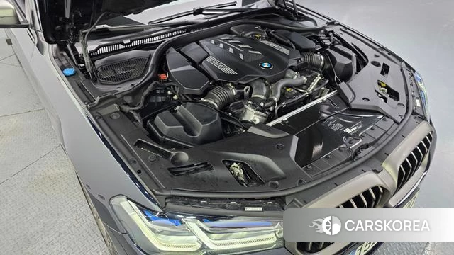 BMW 5 Series (G30) id 4637295 из Кореи 31