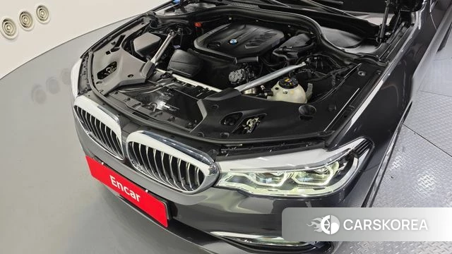 BMW 5 Series (G30) id 4459242 из Кореи 16