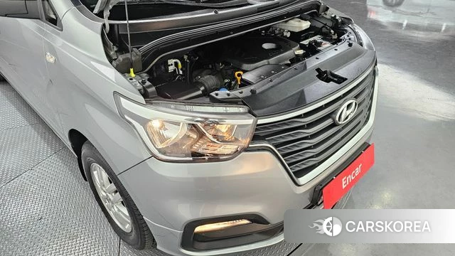 Hyundai The New Grand Starex id 4187860 из Кореи 16