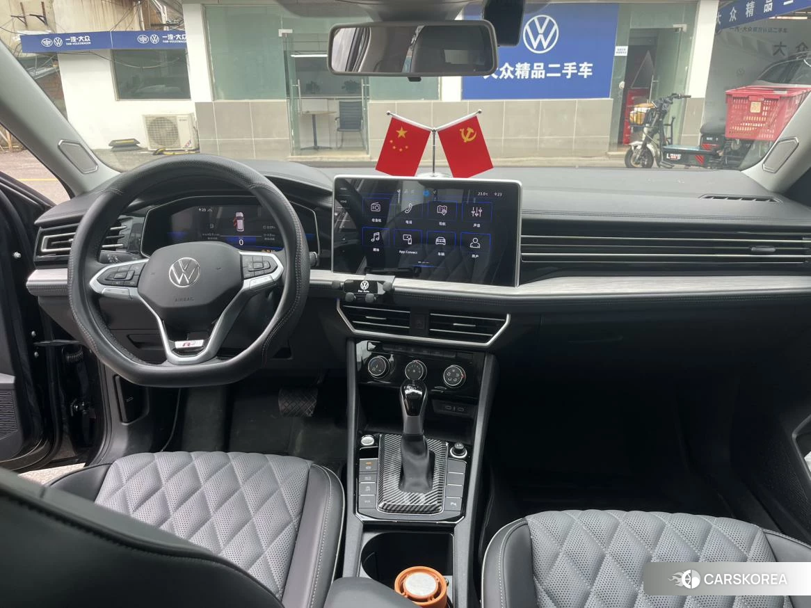 Volkswagen Sagitar 2024 Черный из Китая, фото 6