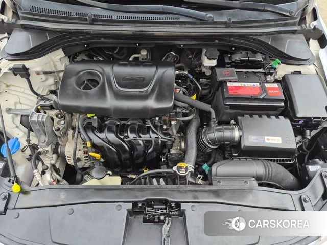 Hyundai Avante AD id 4305246 из Кореи 14