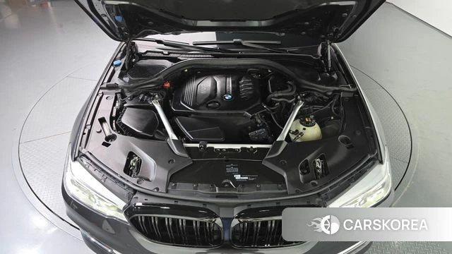 BMW 5 Series (G30) id 4521026 из Кореи 16