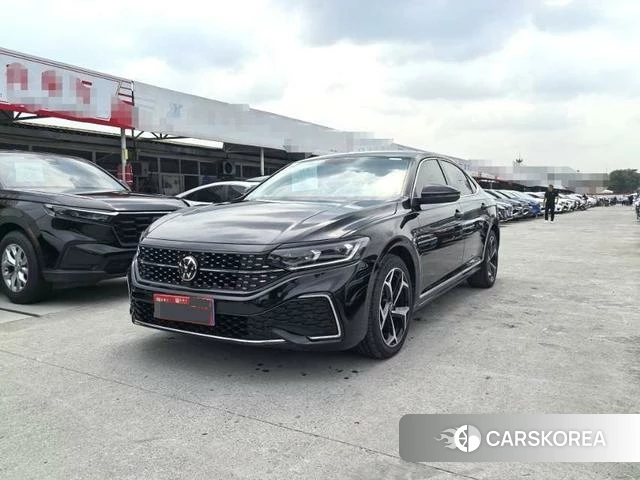 Volkswagen Passat 2024 Черный из Китая, фото 6
