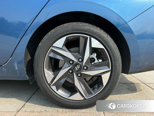 Hyundai Elantra id 4392168 из Китая 19