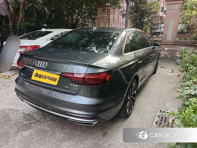 Audi A4L 2022 Темно-серый из Китая, фото 6