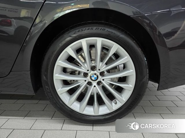 BMW 5 Series (G30) id 4443694 из Кореи 16