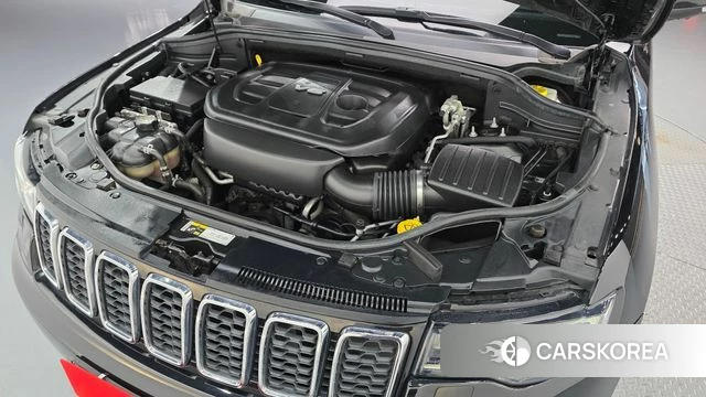 Jeep Grand Cherokee id 4856359 из Кореи 16